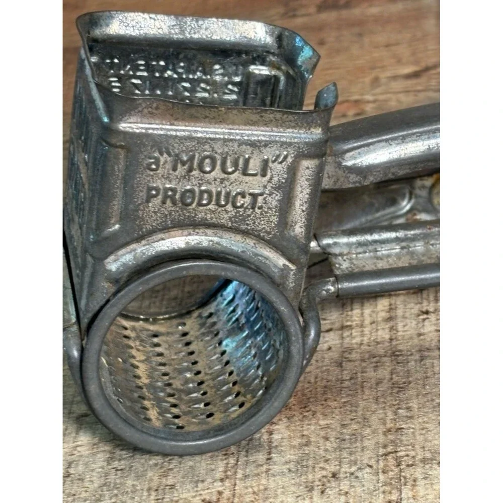 Vintage MOULI Cheese Rotary Hand Grater Made In France Red Wood Handle 1950s